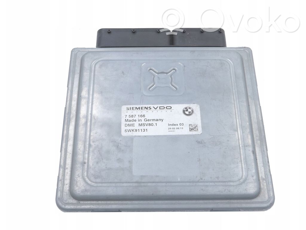 BMW X3 E83 Engine control unit/module 