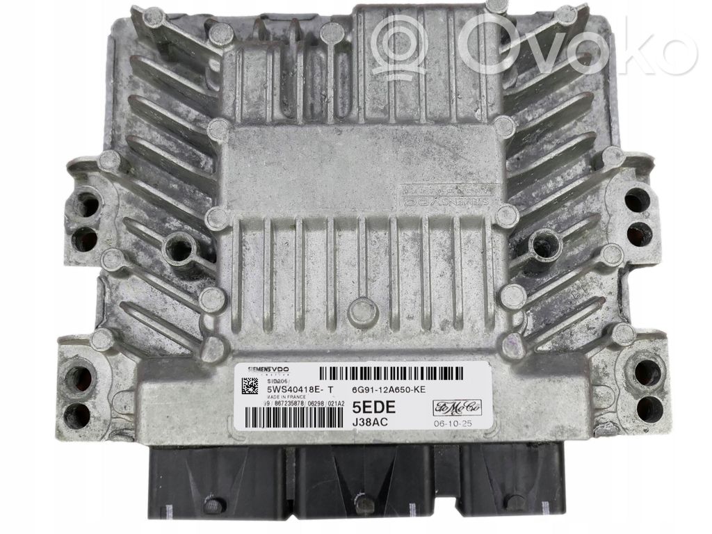Ford Focus Engine control unit/module 