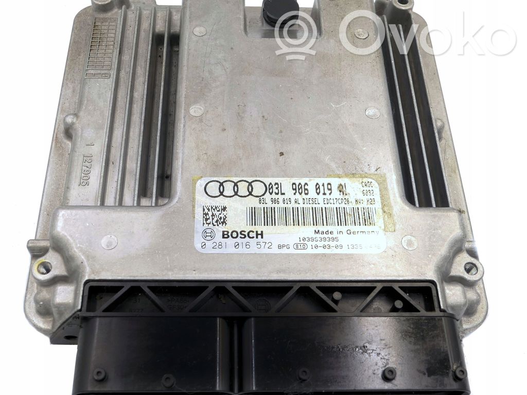 Audi A4 S4 B8 8K Engine control unit/module 
