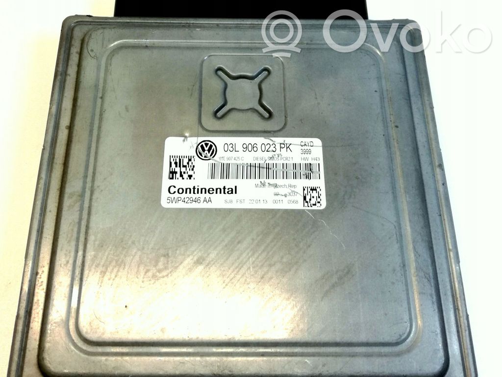 Volkswagen Caddy Engine control unit/module 