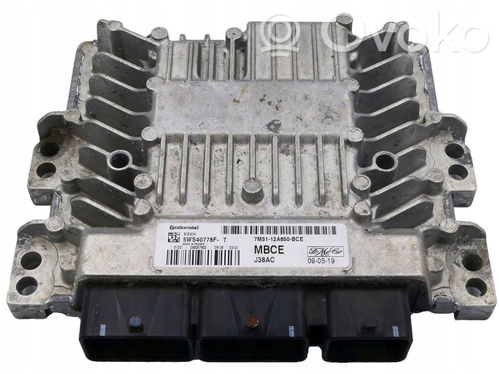 Ford Focus Engine control unit/module 