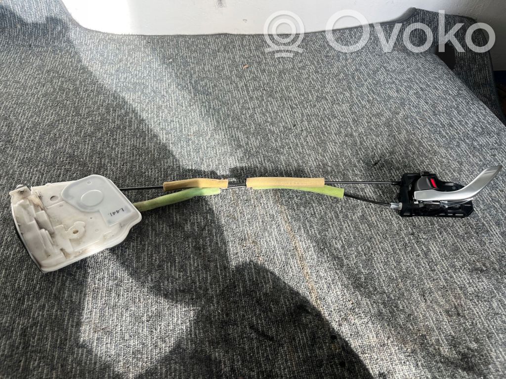Rear door lock   GHP9