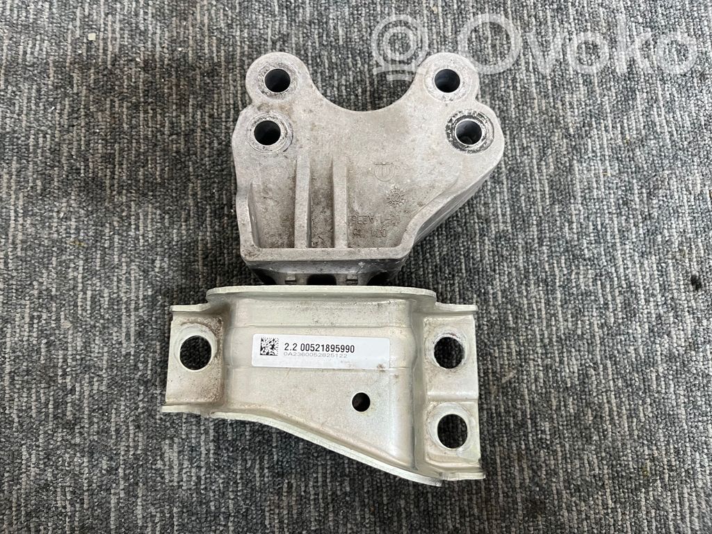Fiat Ducato Engine mount bracket 