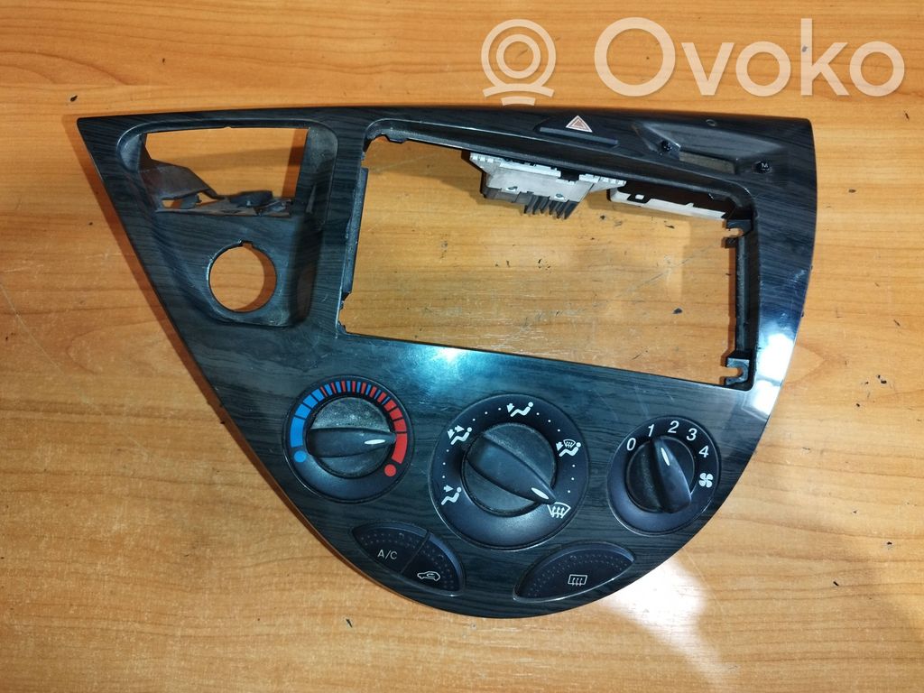 Ford Focus Unidad de control climatización 