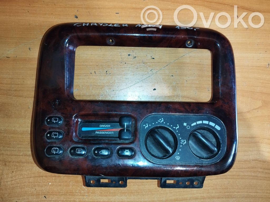 Chrysler Voyager Climate control unit 