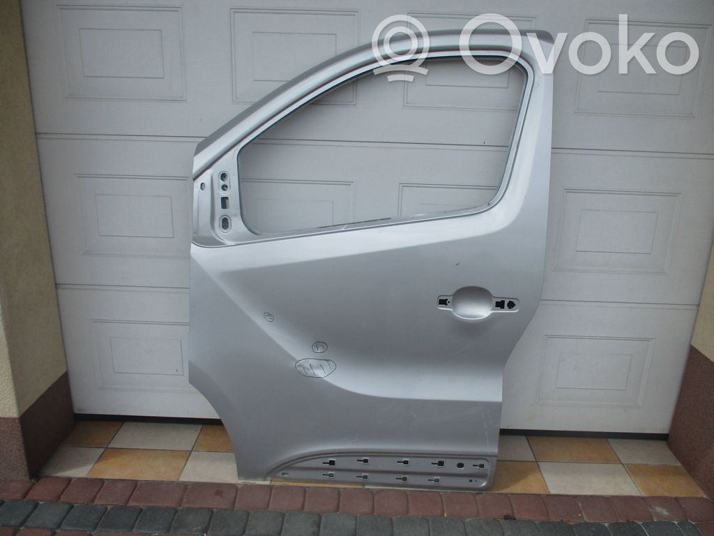 Renault Trafic III (X82) Drzwi 