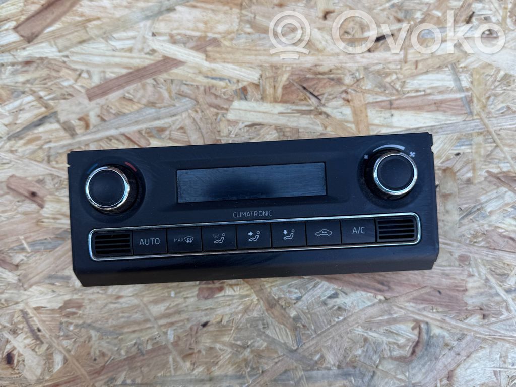 Skoda Fabia Mk2 (5J) Panel klimatyzacji 
