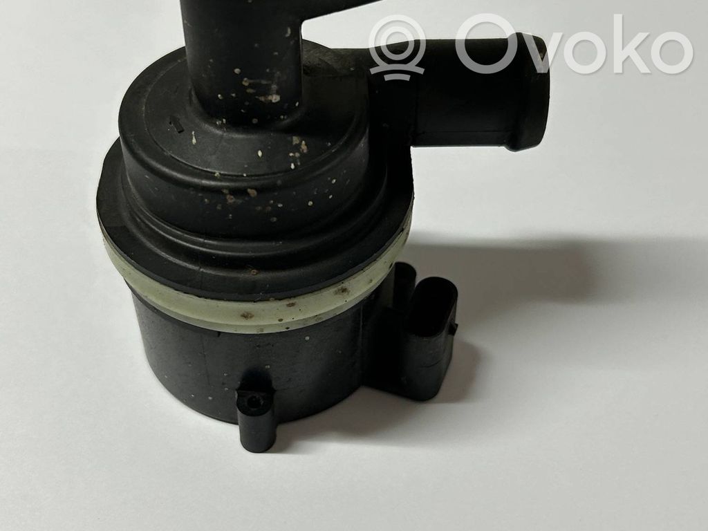 Audi A5 8T 8F Electric auxiliary coolant/water pump 