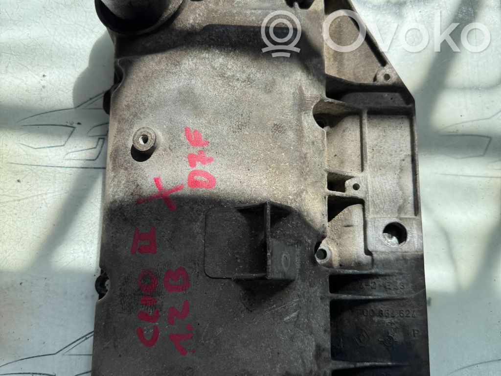 Renault Clio II Rocker cam cover 