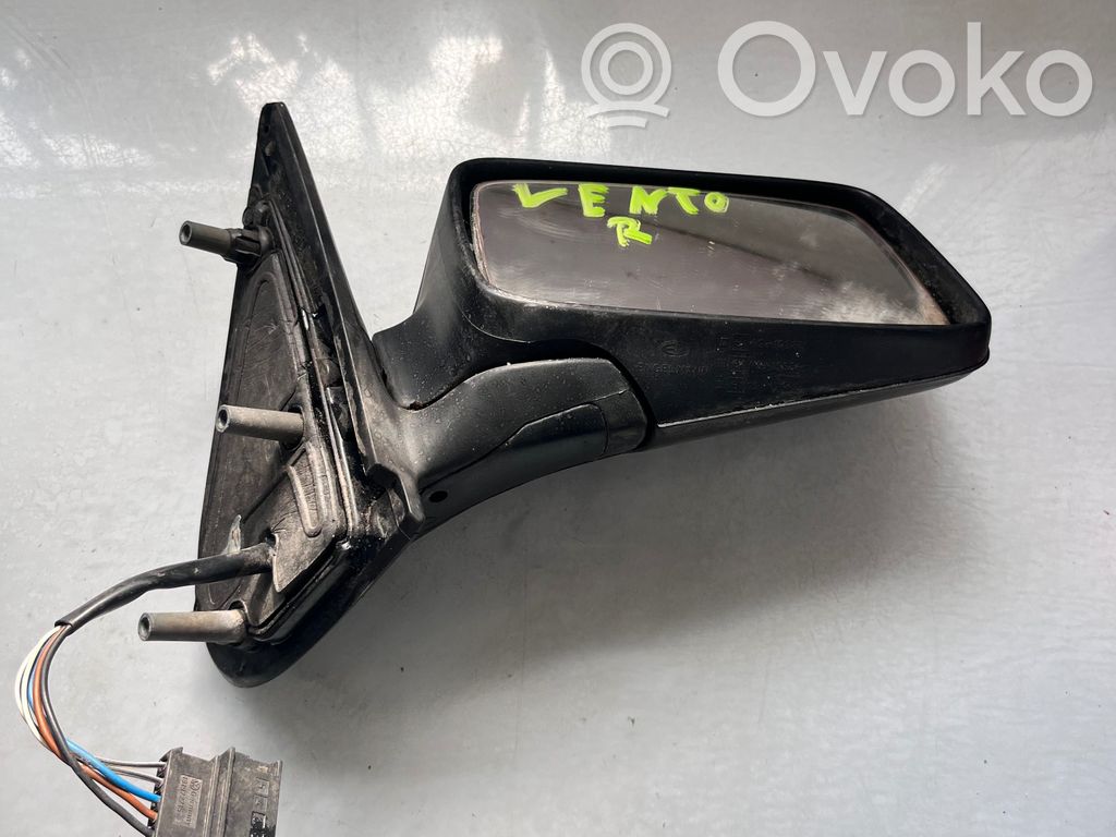 Volkswagen Vento Veidrodėlis (elektra valdomas) 