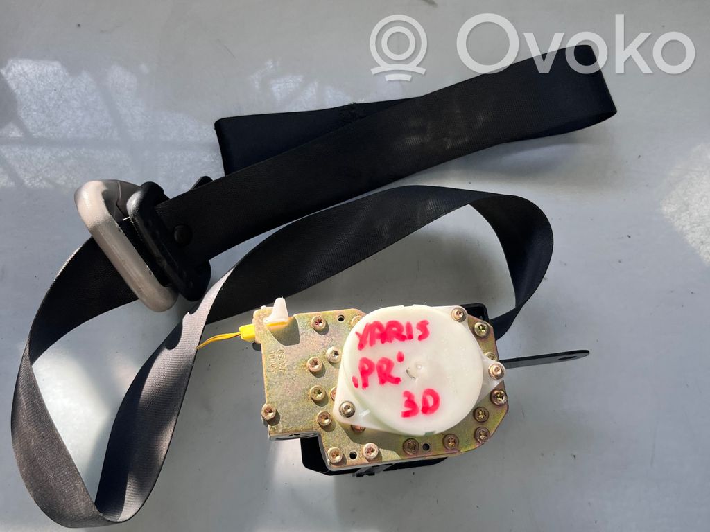 Toyota Yaris Cinturón delantero 
