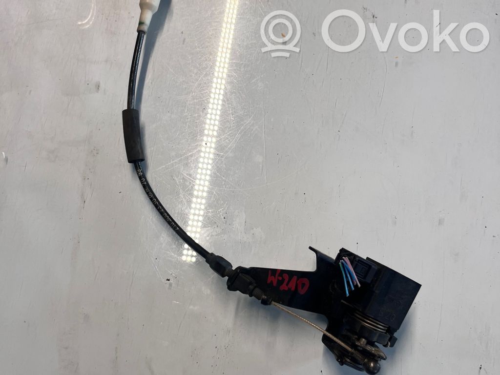Mercedes-Benz E W210 Accelerator pedal position sensor 