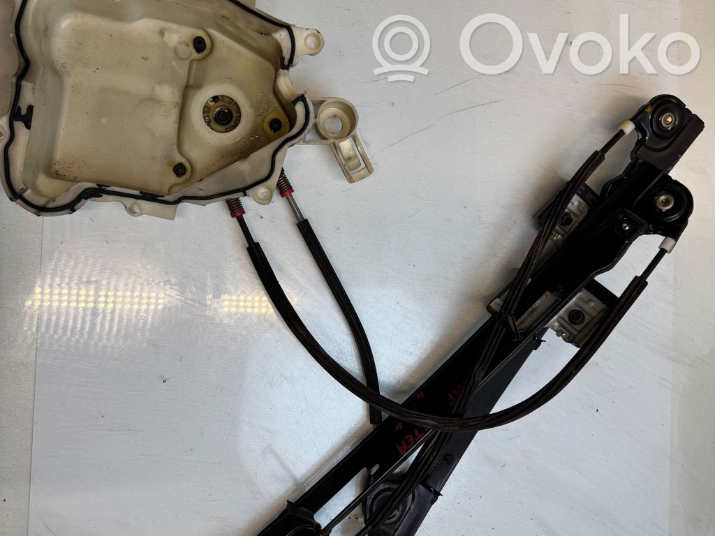 Seat Altea Front door window regulator with motor 