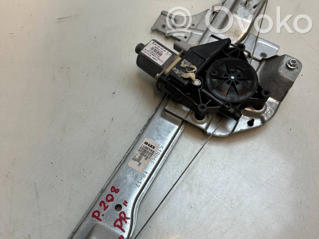 Peugeot 208 I Podnośnik szyby drzwi z silniczkiem 