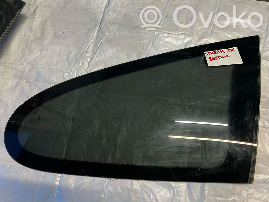 Vitre latérale arrière   DOT20,43R007953