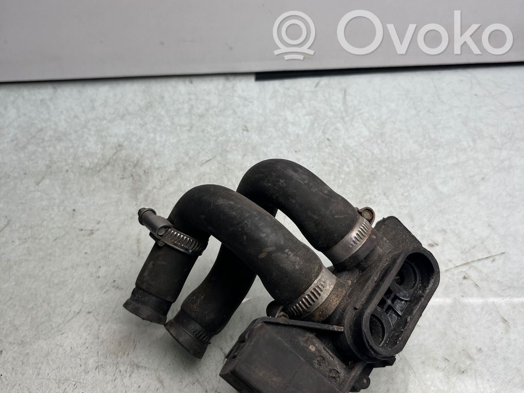 BMW 5 E39 Apsildes radiatora vārsts (-i) 