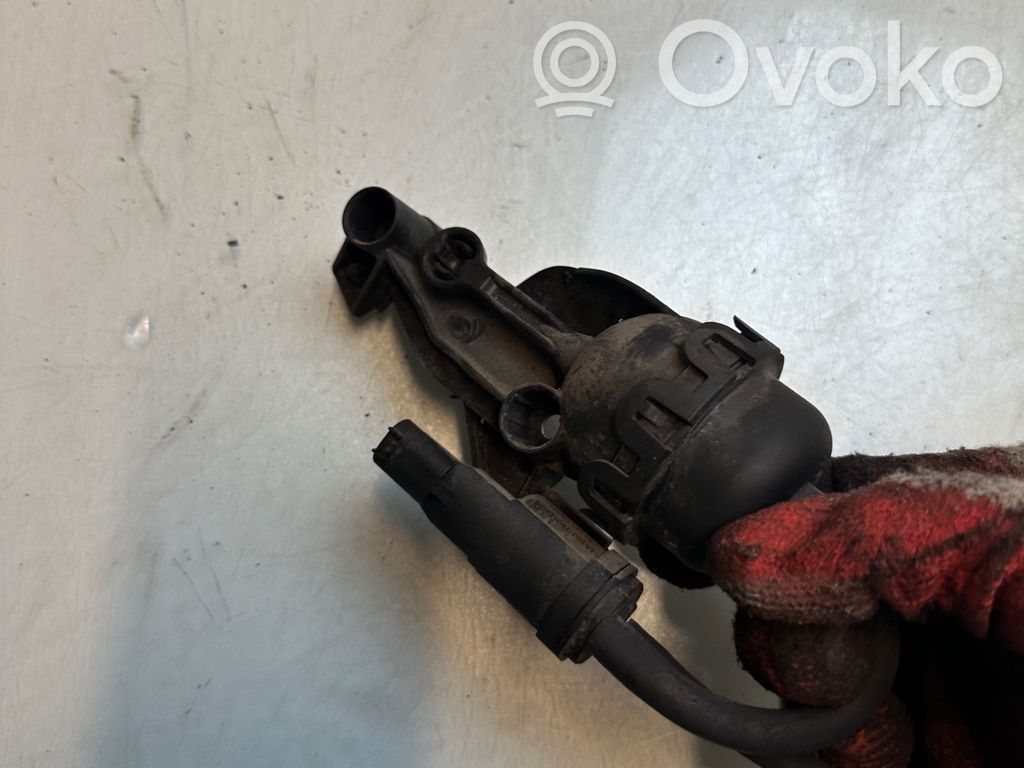 Opel Astra H Venttiiliöljyn valvonta 