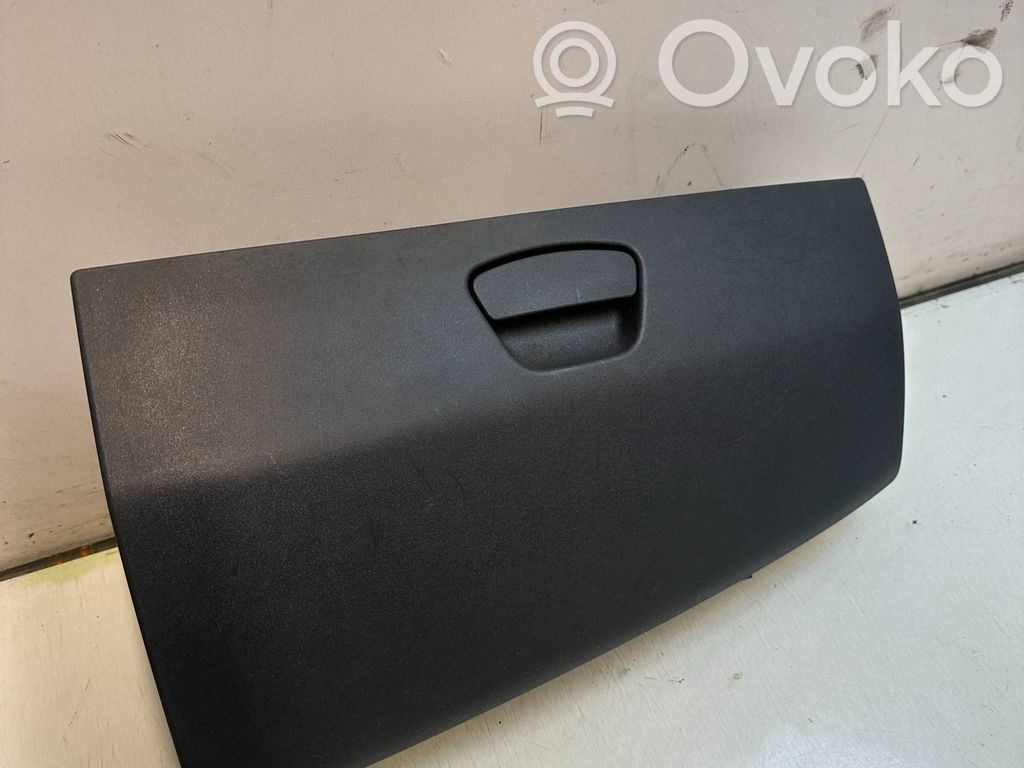 Smart ForFour I Daiktadėžė 