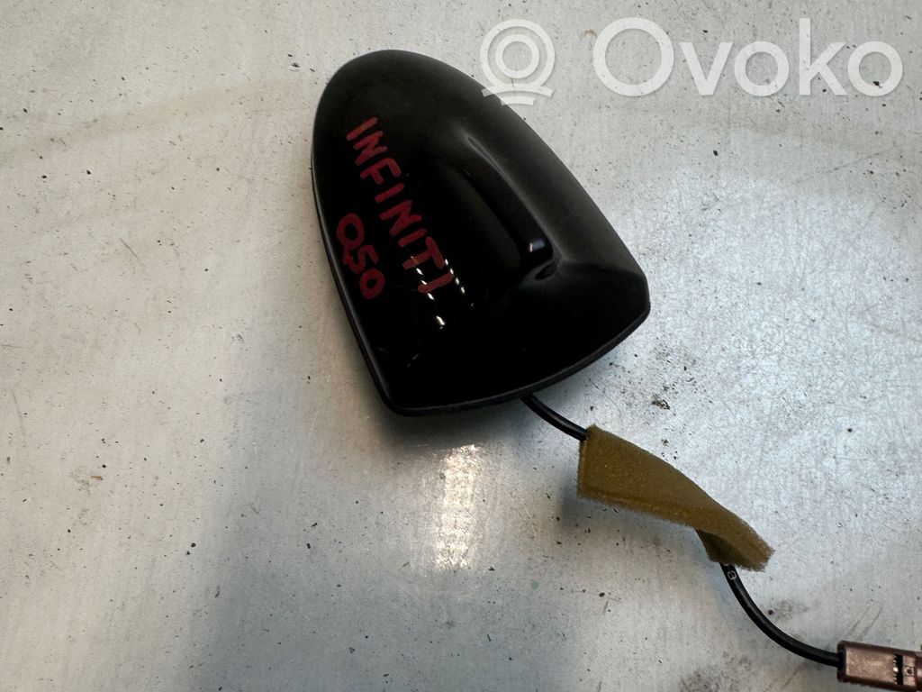 Infiniti Q50 Radio antena 