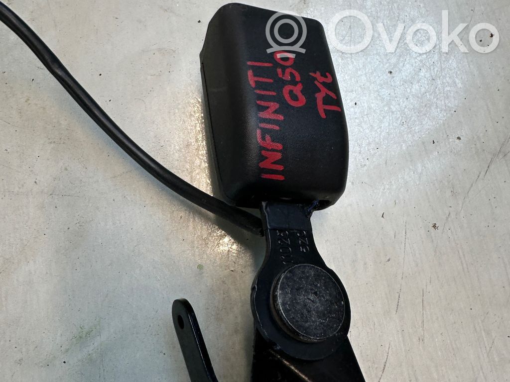 Infiniti Q50 Rear seatbelt buckle 