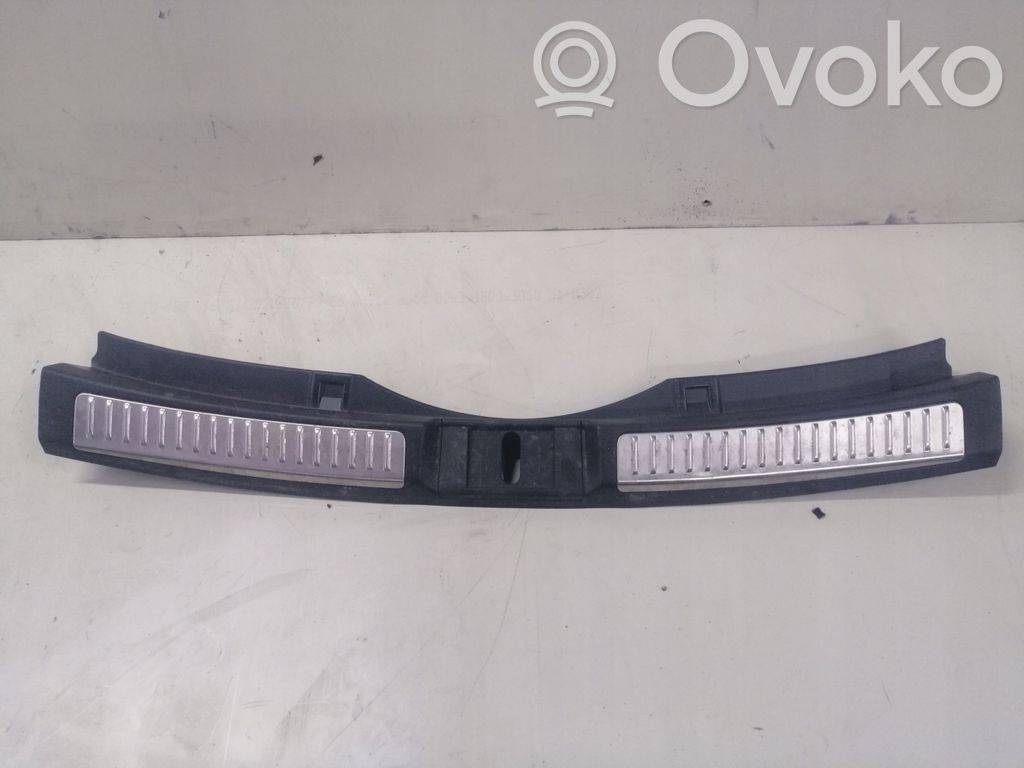 Mazda 6 Protector del borde del maletero/compartimento de carga 