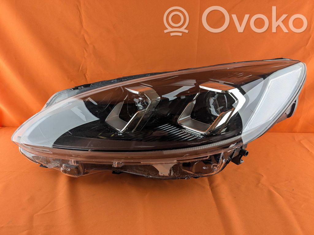 Ford Kuga III Lampa przednia 