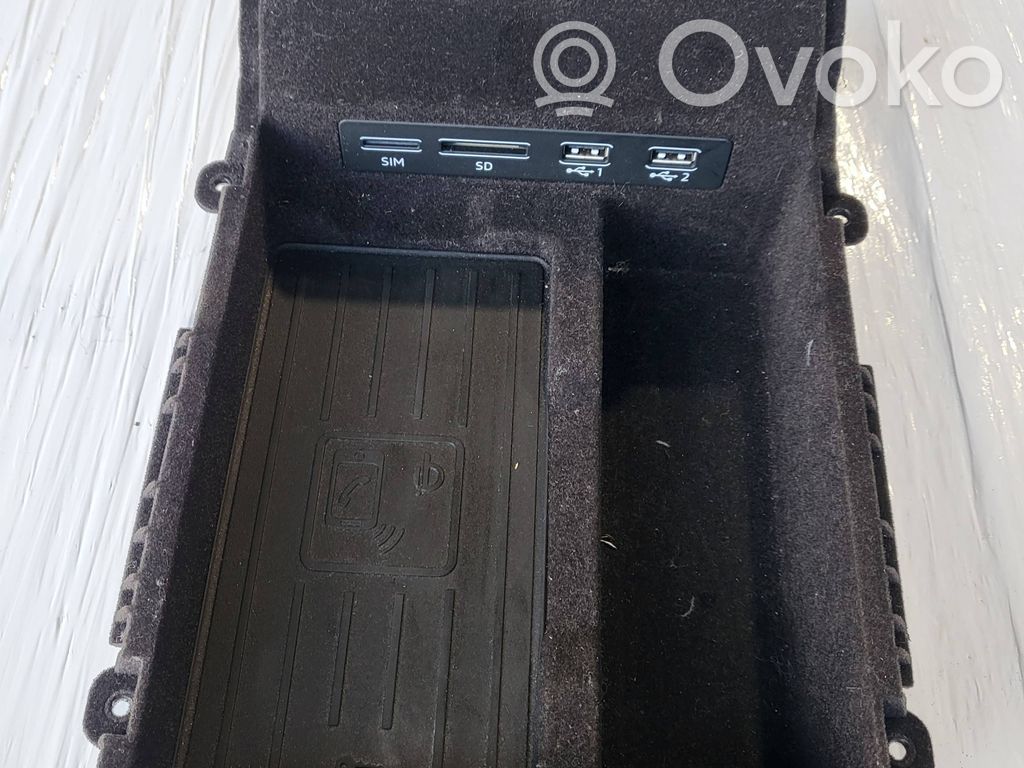 Audi A6 S6 C8 4K Mantu nodalījums centrālā konsole 