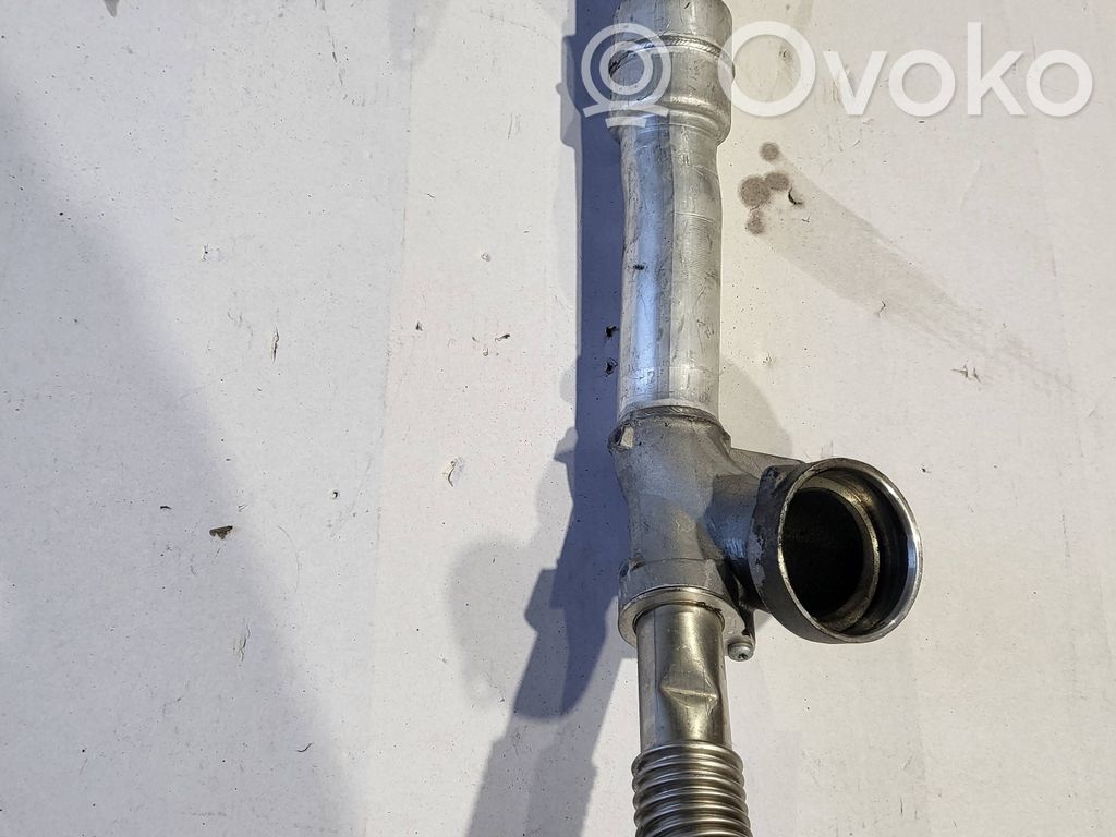Audi Q5 SQ5 FY Coolant pipe/hose 