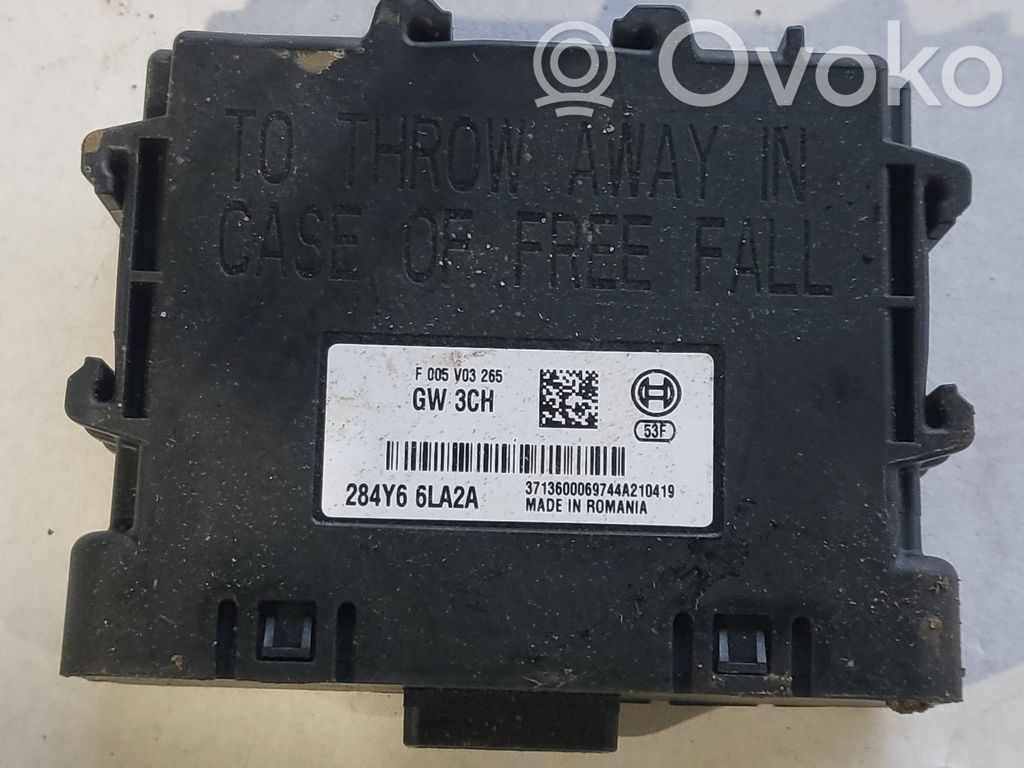 Renault Twingo III Other control units/modules 