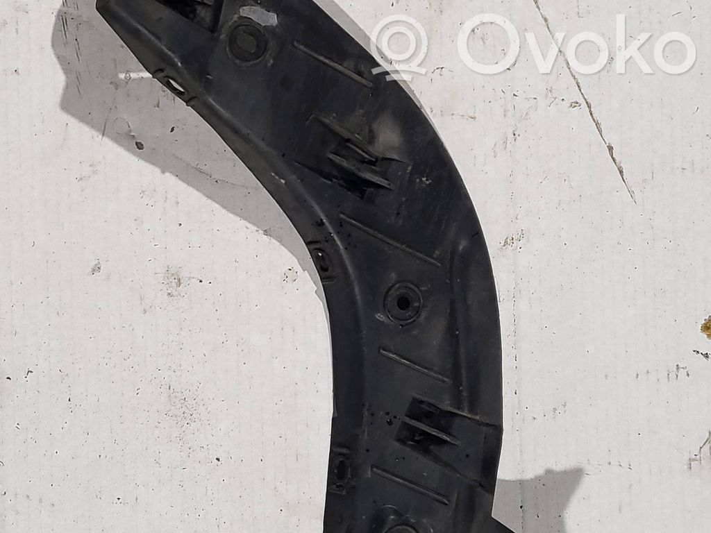 Rear bumper mounting bracket   5P0807375A