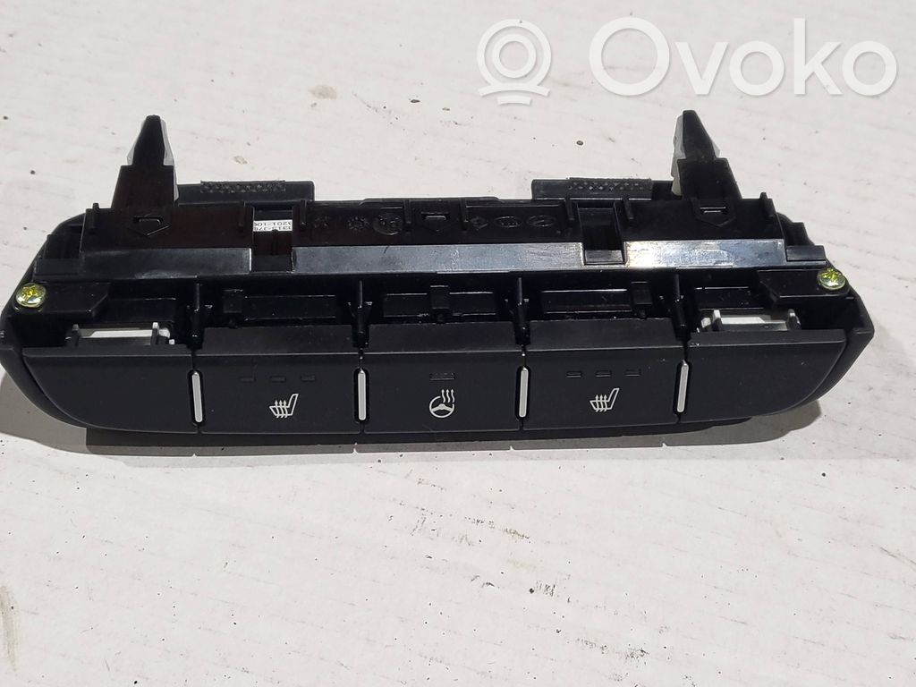 KIA Xceed Other switches/knobs/shifts 