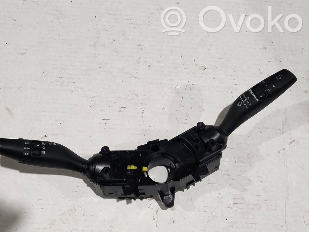 KIA Xceed Wiper turn signal indicator stalk/switch 