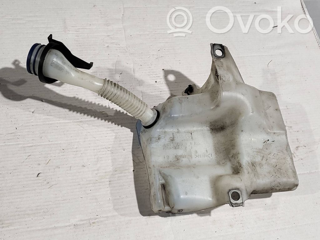 Zbiornik płynu do spryskiwaczy szyby przedniej / czołowej   AV6117B613A,AV6113K163