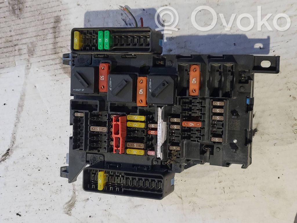 Módulo de fusible   9360501