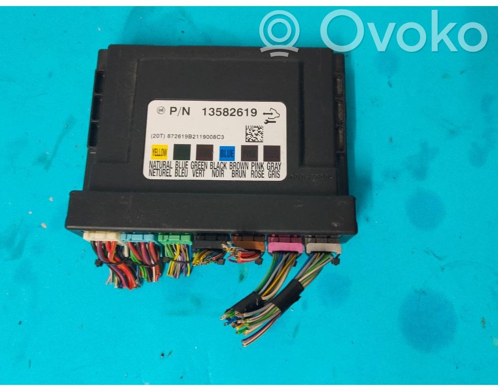 Opel Astra J Module confort 