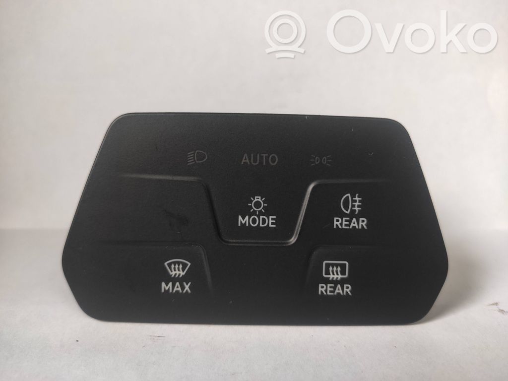 Volkswagen Golf VIII Light switch 