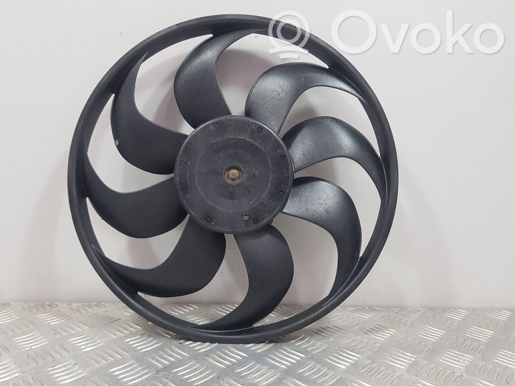 Renault Clio IV Elektrisks radiatoru ventilators 