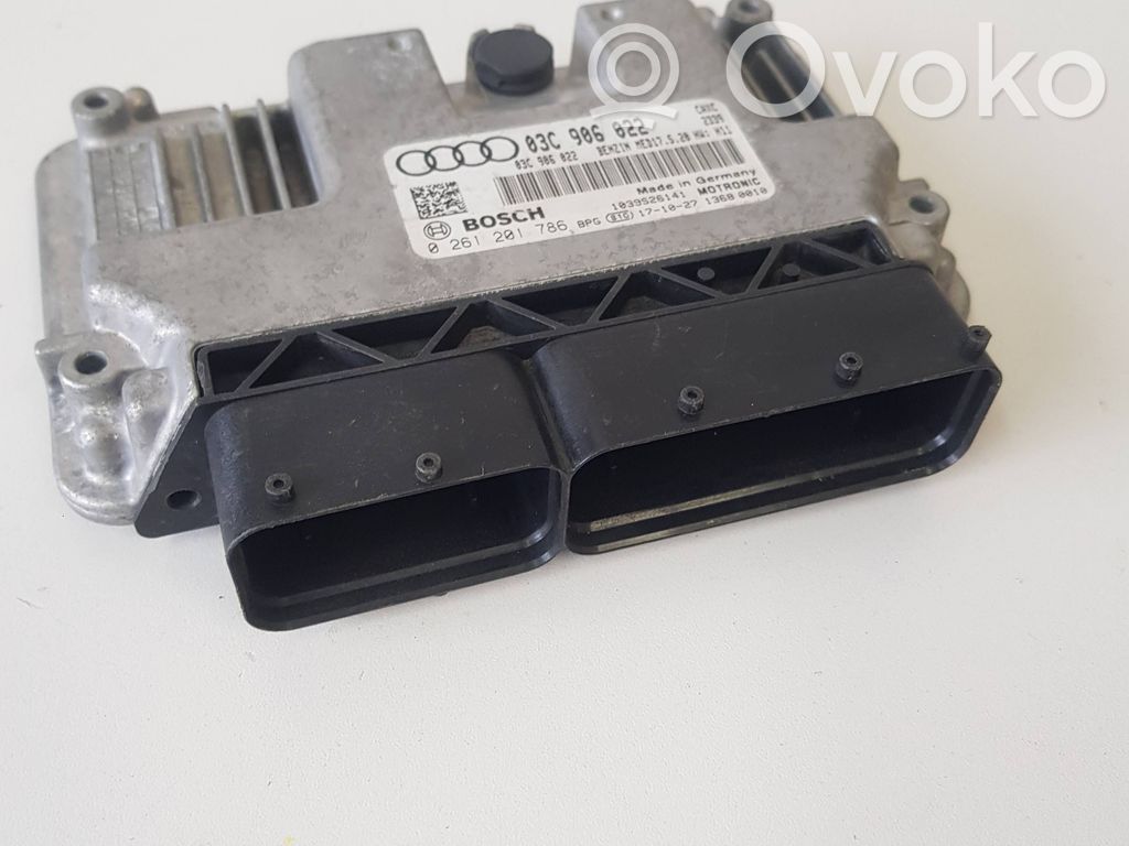 Audi A3 S3 8P Calculateur moteur ECU 
