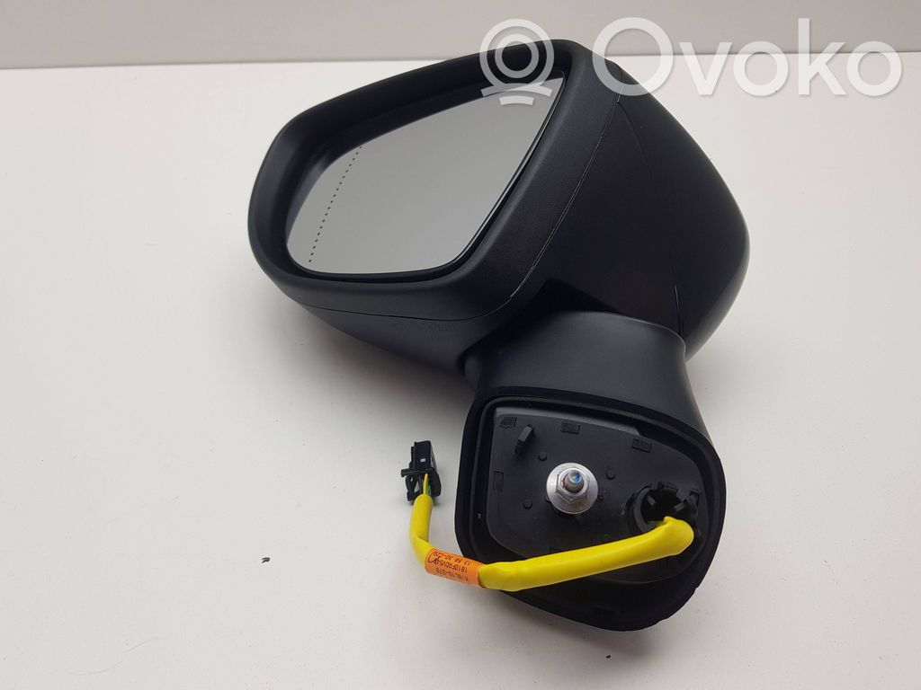 Renault Captur Front door electric wing mirror 