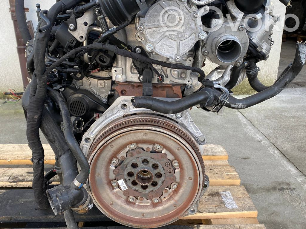 Volkswagen Golf VIII Engine swap 