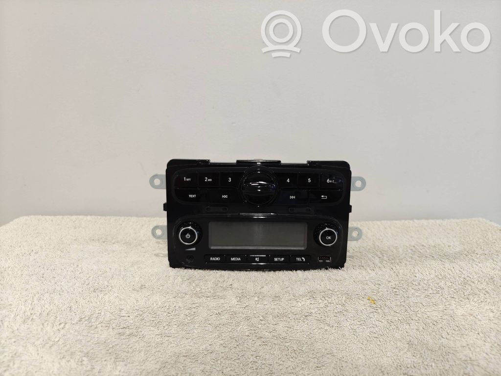 Smart ForTwo III C453 Panel / Radioodtwarzacz CD/DVD/GPS 