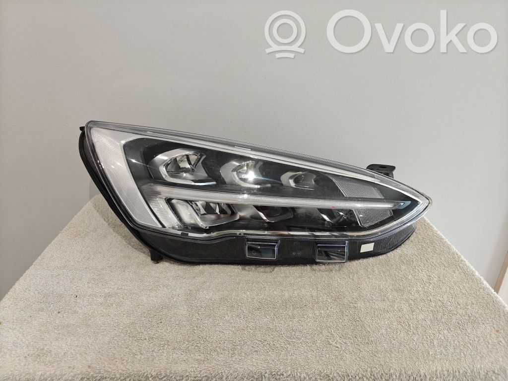 Ford Focus Headlight/headlamp 