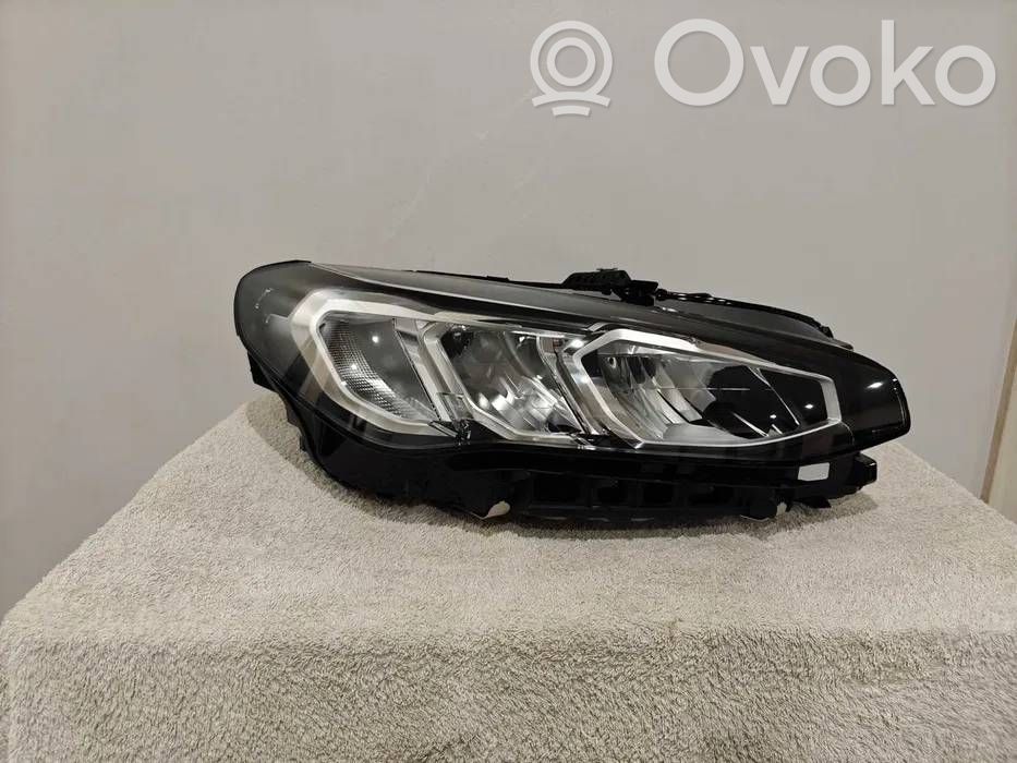 BMW 2 Active Tourer U06 Headlight/headlamp 
