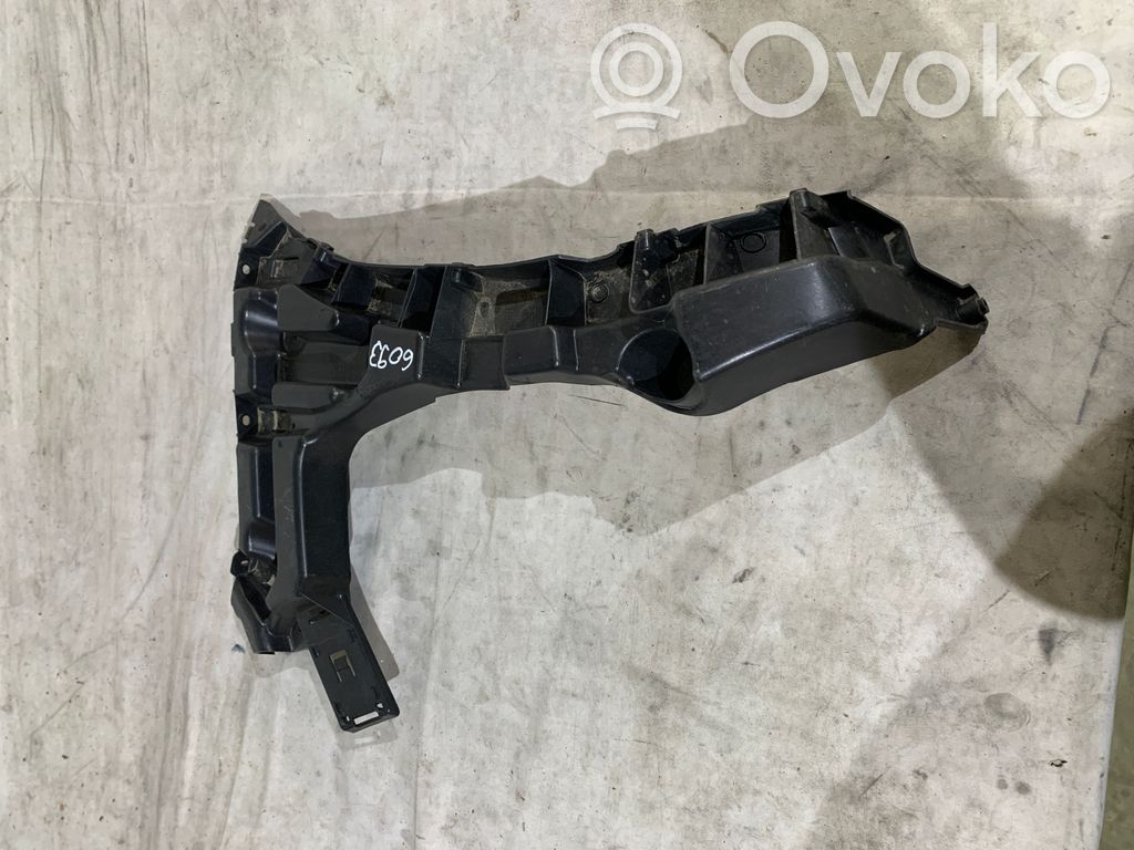 Front bumper mounting bracket   5FF807394