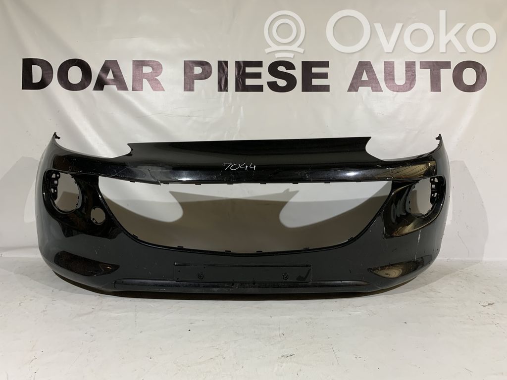 Opel Adam Передний бампер 