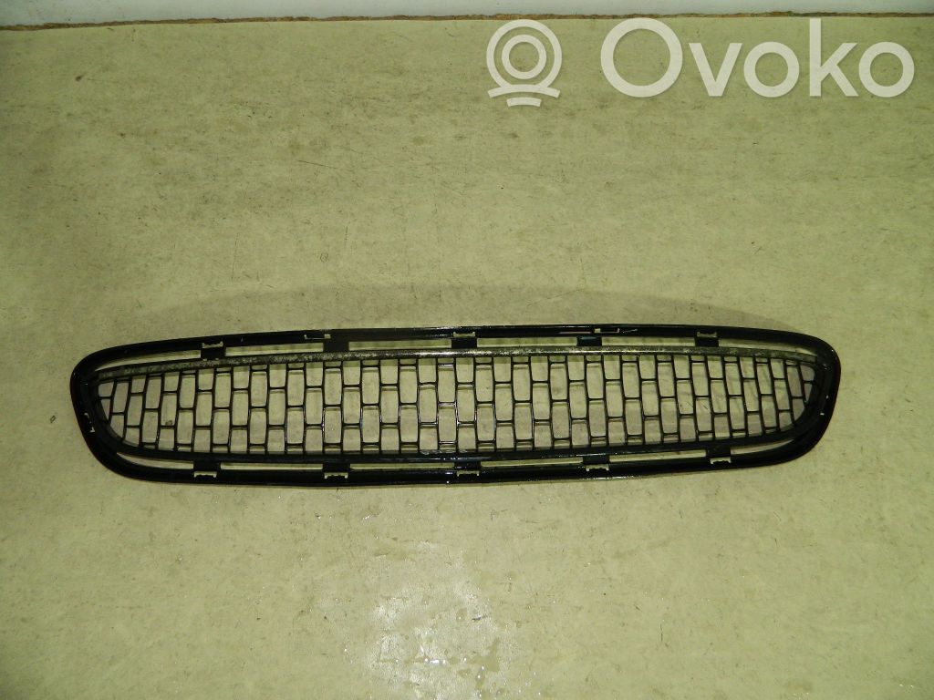 Lancia Ypsilon Grilă/ornament senzor radar ACC Distronic 