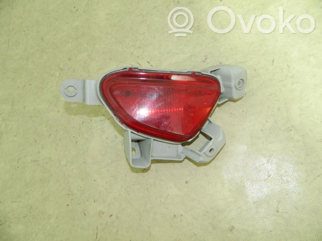 Mazda 2 Luz del parachoques trasero 