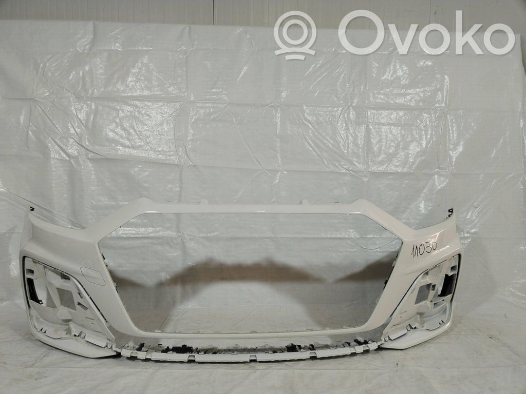 Audi A1 Priekinis bamperis 