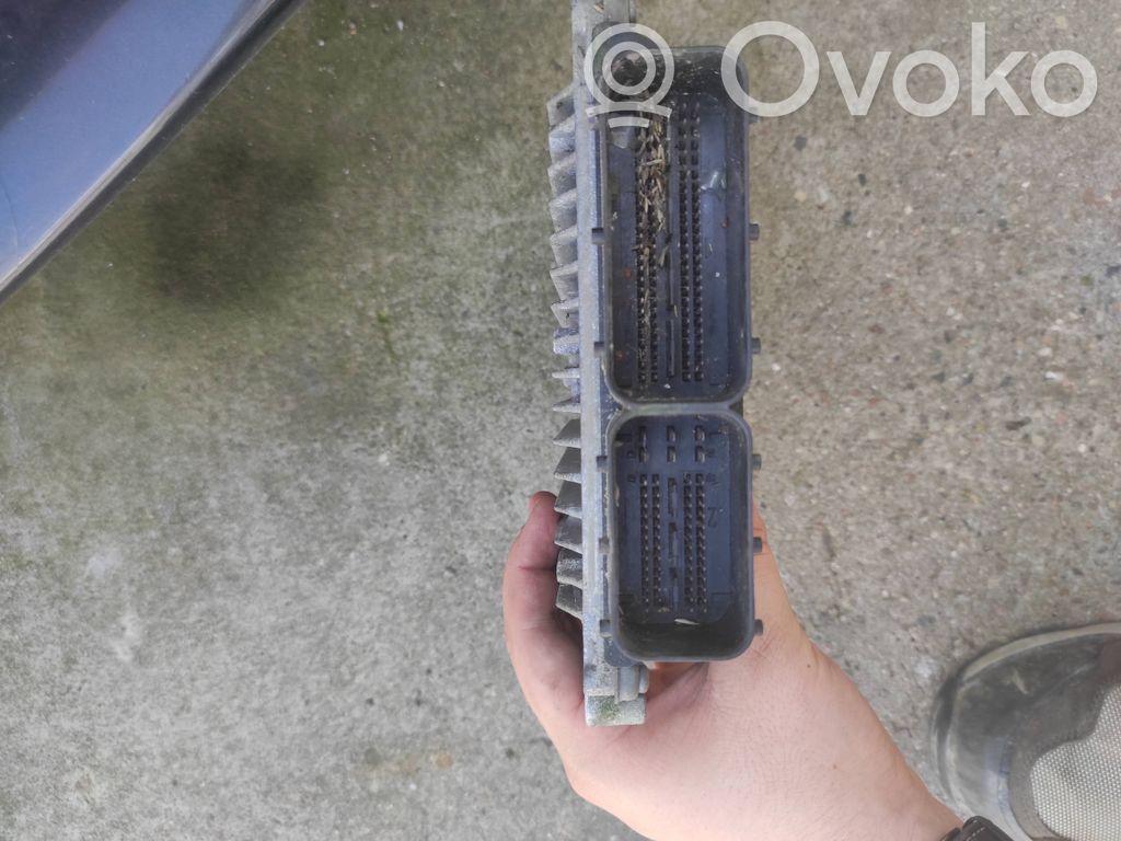 Jaguar XF X250 Engine control unit/module 