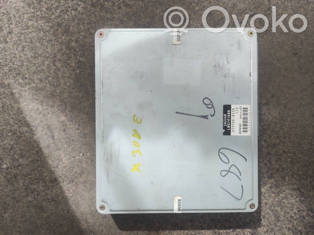 Jaguar XJ X308 Engine control unit/module 